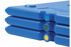 Kälteakkus und eutektische Platten zur Temperaturkontrolle in Thermoboxen für Lebensmitteltransport